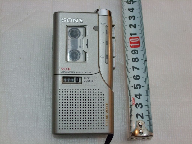 1996.b.Sony M-630V.jpg