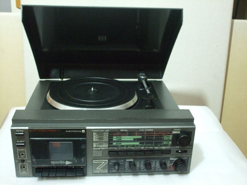 1988.d.Electronica - Sistem Compact Stereo 001.jpg