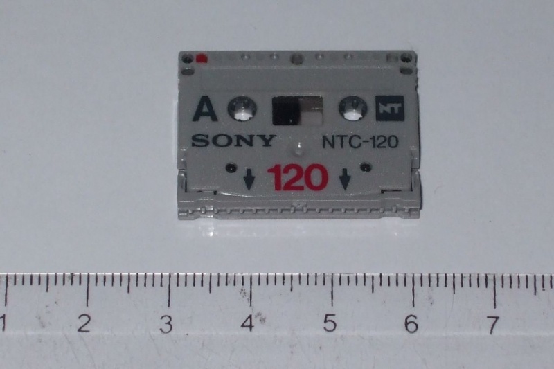 1991.c.caseta Sony NTC.jpg