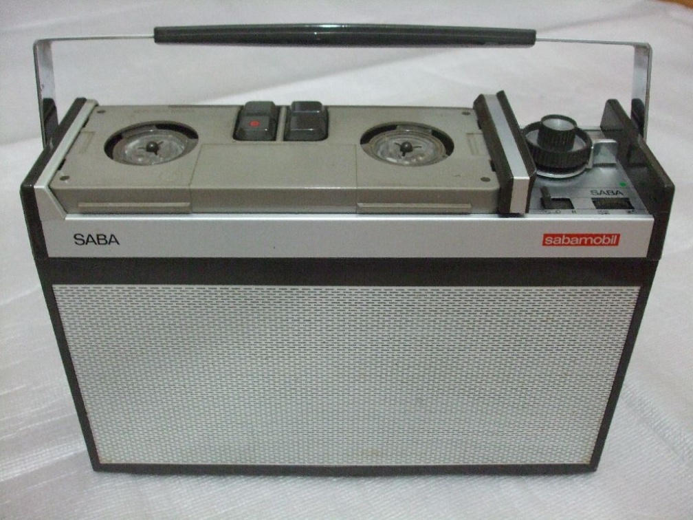 +++  1958.a. Saba TKR-15 Sabamobil = world's 1-st portable radio-cassette player 