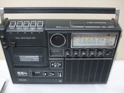 ++  1978.e. Philips AR664