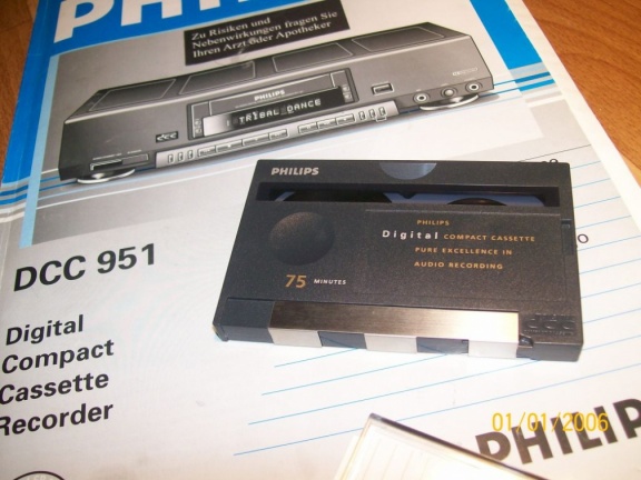 +++  1991.a. Philips DCC = Digital Compact Cassette